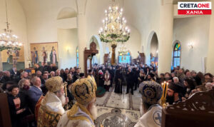 Χανιά: Πλήθος προσκυνητών απ’ όλη την Κρήτη στη γενέτειρα του Οσίου Νικηφόρου (Φωτογραφίες)