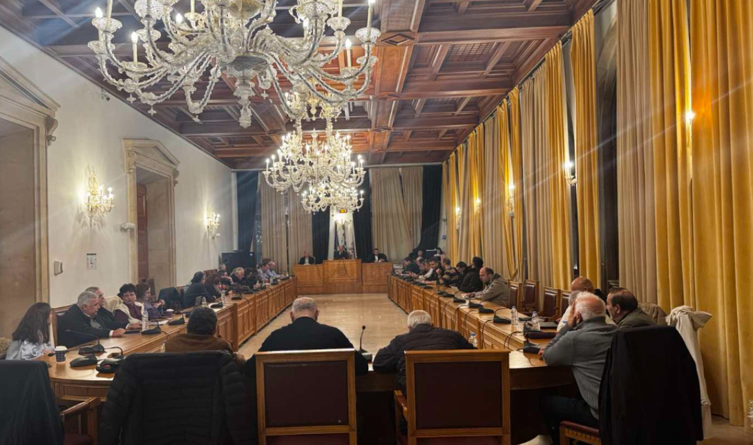 Ο προϋπολογισμός ψηφίστηκε αλλά μένει στο συρτάρι….