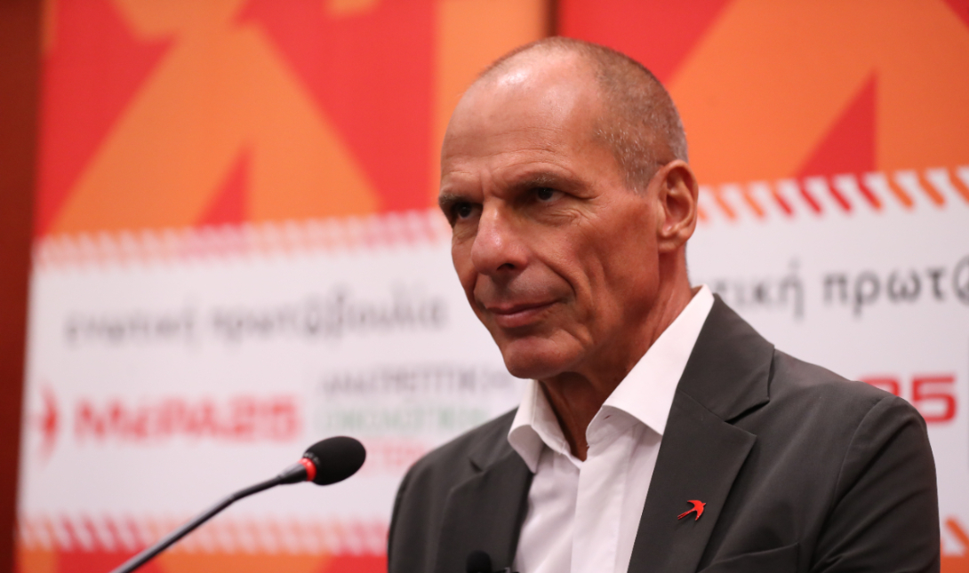 Στον εισαγγελέα το βίντεο του Γιάνη Βαρουφάκη που μιλάει για παλιότερη χρήση ναρκωτικών