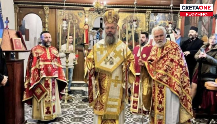 Συγκίνηση στον Μυλοπόταμο: Πατέρας παραδίδει ενορία στον γιο του!