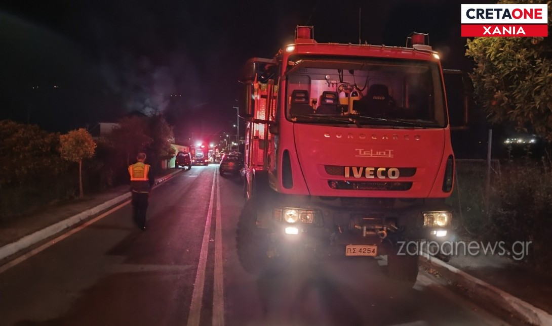 Χανιά: Έπεσε δέντρο επί της Λεωφόρου Σούδας – Δείτε φωτογραφία