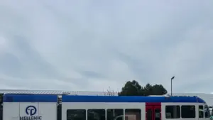 Άνδρας παρενόχλησε σεξουαλικά ανήλικη μέσα στον προαστιακό