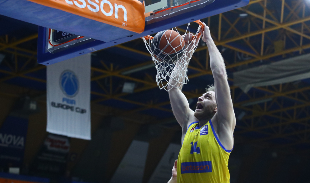 Νίκη Περιστερίου επί της Καρδίτσας, χωρίς κάλυψη διαφοράς