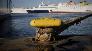 Δεμένα τα πλοία στα περισσότερα λιμάνια λόγω ανέμων – Τι ισχύει για τα δρομολόγια της Κρήτης;