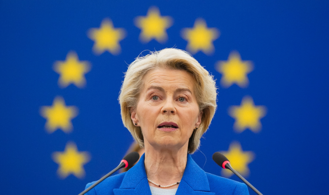 Iσχυρή απάντηση στις απειλές του Ντόναλντ Τραμπ υποσχέθηκε η Ούρσουλα φον ντερ Λάιεν
