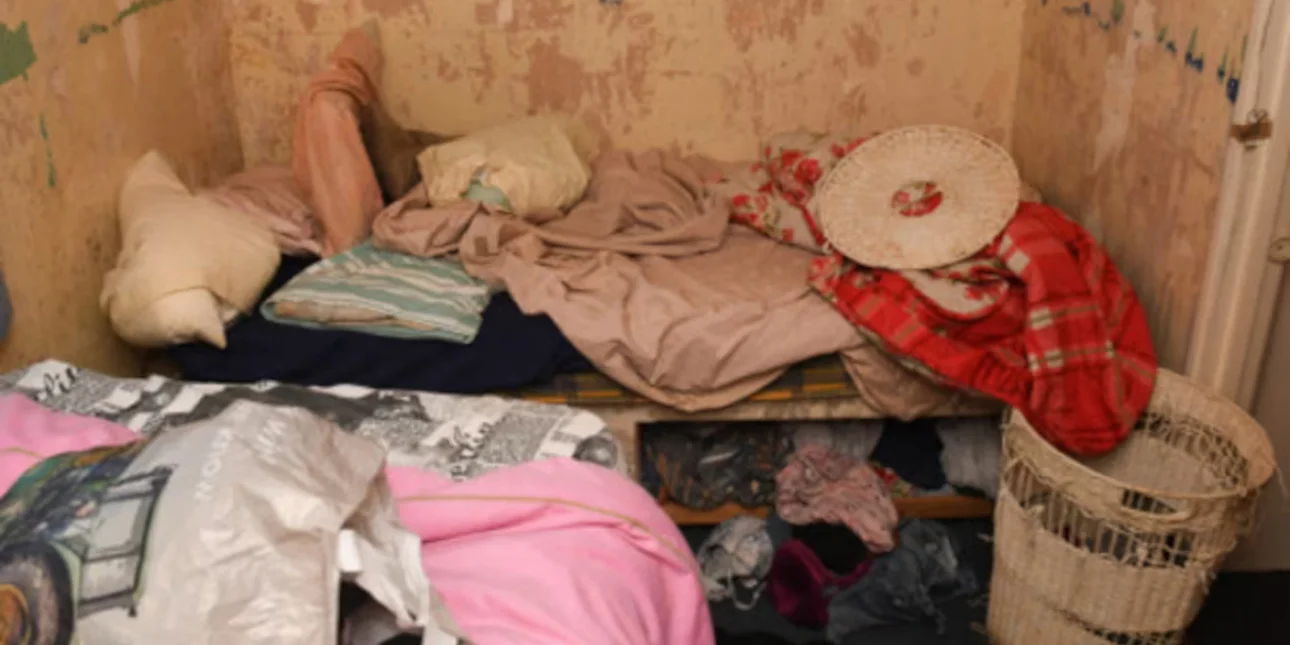 Βρετανία: Μητέρα δέκα παιδιών κρατούσε γυναίκα ως σκλάβα στο σπίτι για πάνω από 25 χρόνια