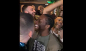 Παναθηναϊκός AKTOR: Το… έκαψαν οι «πράσινοι» στην Κρήτη! – Χοροί, τραγούδια και… δεν θα πας πουθενά – Δείτε βίντεο