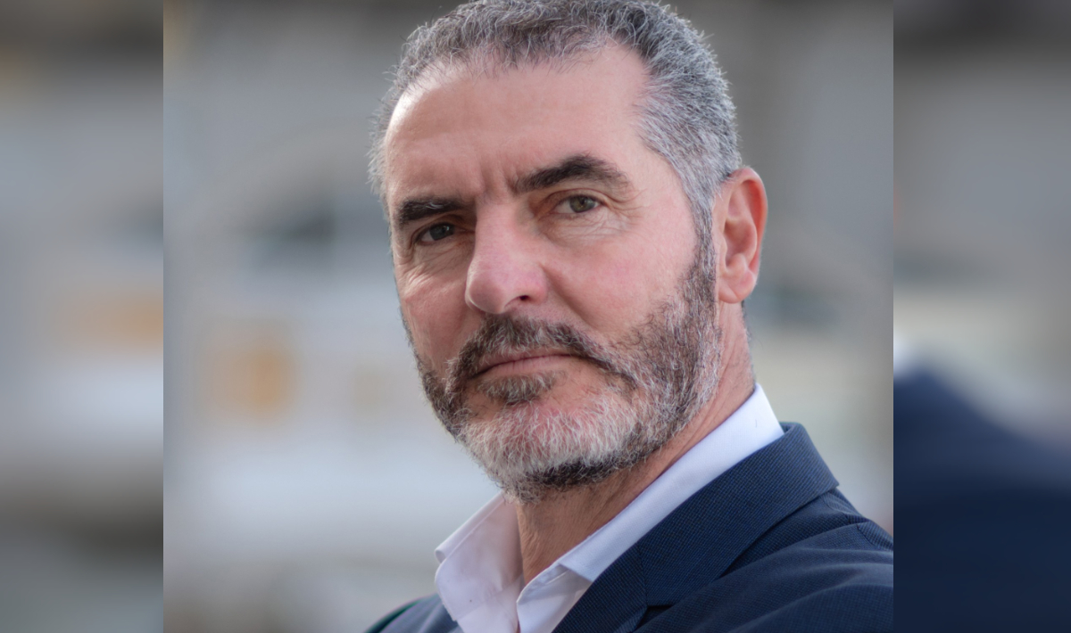 Μανόλης Χνάρης