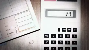 ΑΑΔΕ: Νέες προθεσμίες για την υποχρεωτική τιμολόγηση – Ποιες επιχειρήσεις αφορά