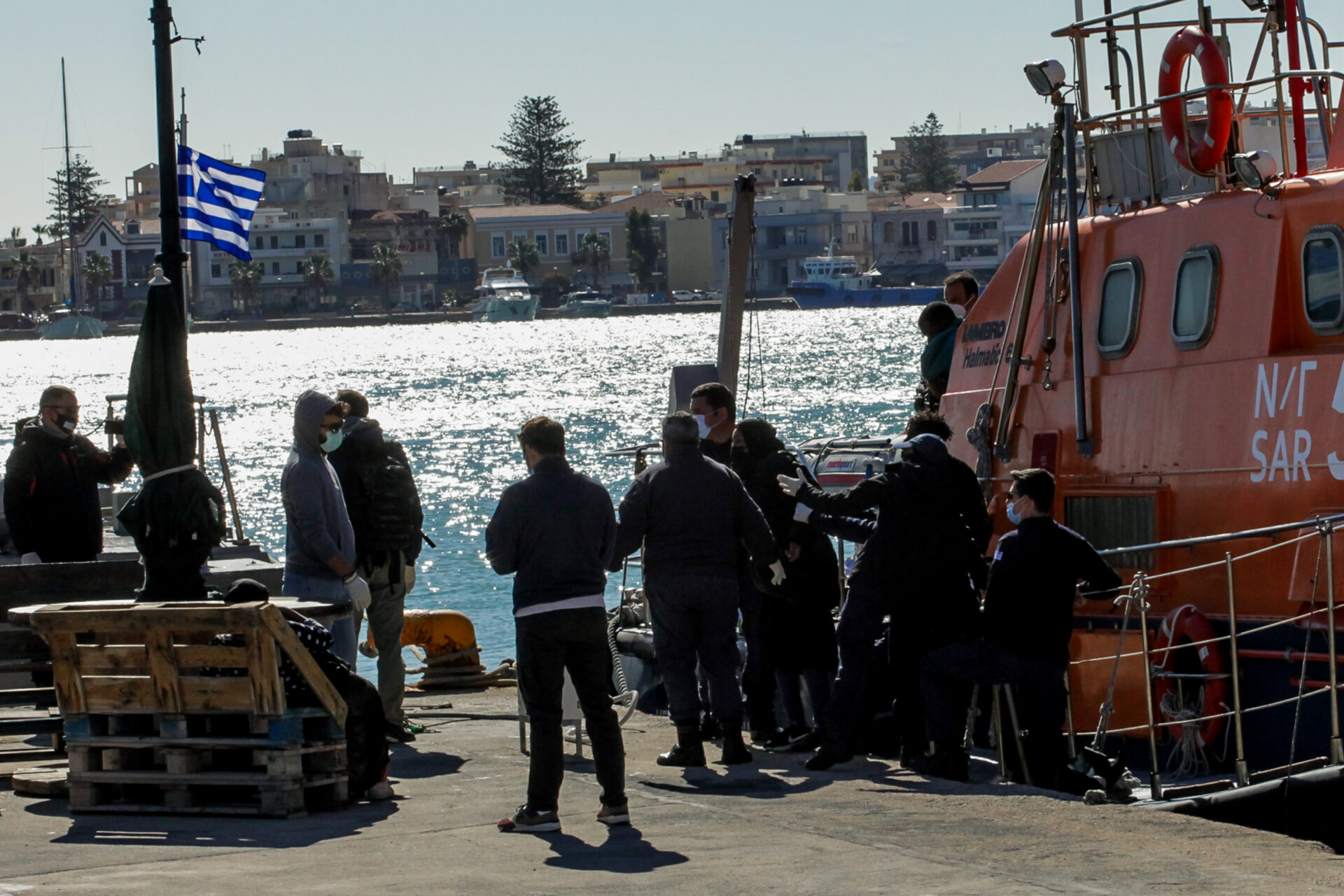 Τι υποστήριξε ο 31χρονος Μαροκινός στην απολογία του για την τραγωδία στη Χίο: «Δεν ήμουν ο χειριστής της λέμβου»