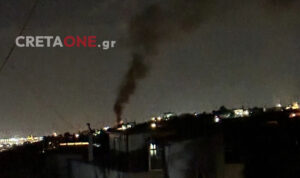 Συναγερμός στο Ηράκλειο για φωτιά σε γκαράζ – Στο σημείο η Πυροσβεστική