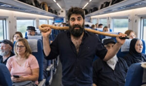 Mind the gap… και τα Πιτσίδια! Το υπερσύγχρονο τρένο της Κρήτης με AI, αστεία και στάσεις που δεν…υπάρχουν! (βίντεο)