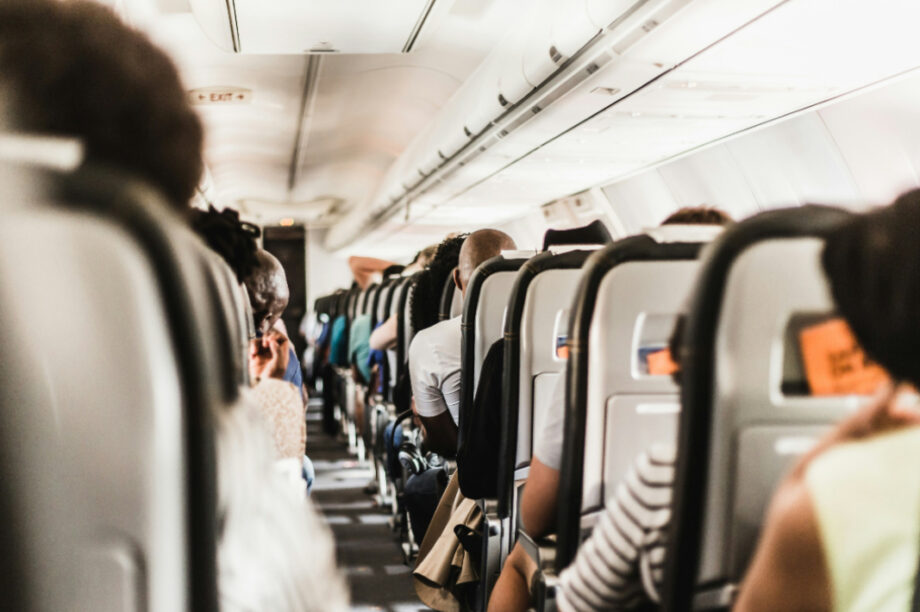 Αεροπλάνο ΝΕΟ Καμπίνα