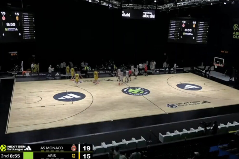 Διεκόπη ματς της ομάδας Νέων του Άρη στο Αμπου Ντάμπι λόγω βομβαρδισμών! (βίντεο)