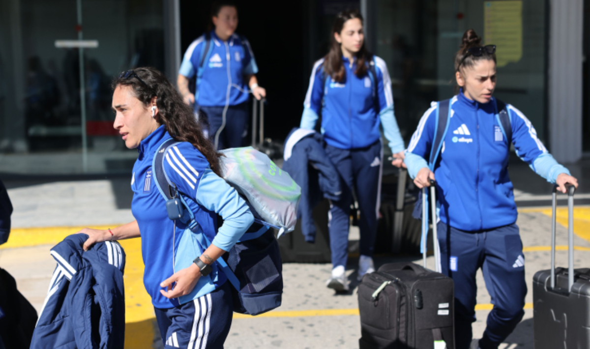 Στο Ηράκλειο για τους αγώνες με Γεωργία και Ν.Φερόε η Εθνική Γυναικών ποδοσφαίρου (φωτογραφίες)