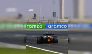 Κλέβει τις εντυπώσεις στη Formula 1 η εντυπωσιακή περιστρεφόμενη πίσω πτέρυγα της Ferrari! (βίντεο)