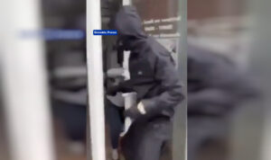 Γαλλία: Επίθεση με χειροβομβίδα σε κομμωτήριο, έξι τραυματίες (βίντεο)