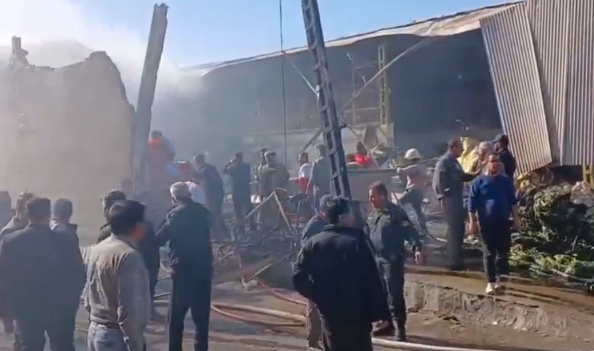 Ιράν: Πτώση στρατιωτικού ελικοπτέρου με τέσσερις νεκρούς σε υπαίθρια αγορά (βίντεο)