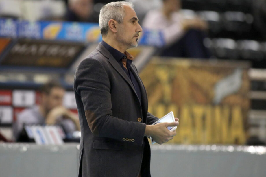 Καλμαζίδης προφίλ ΝΕΟ