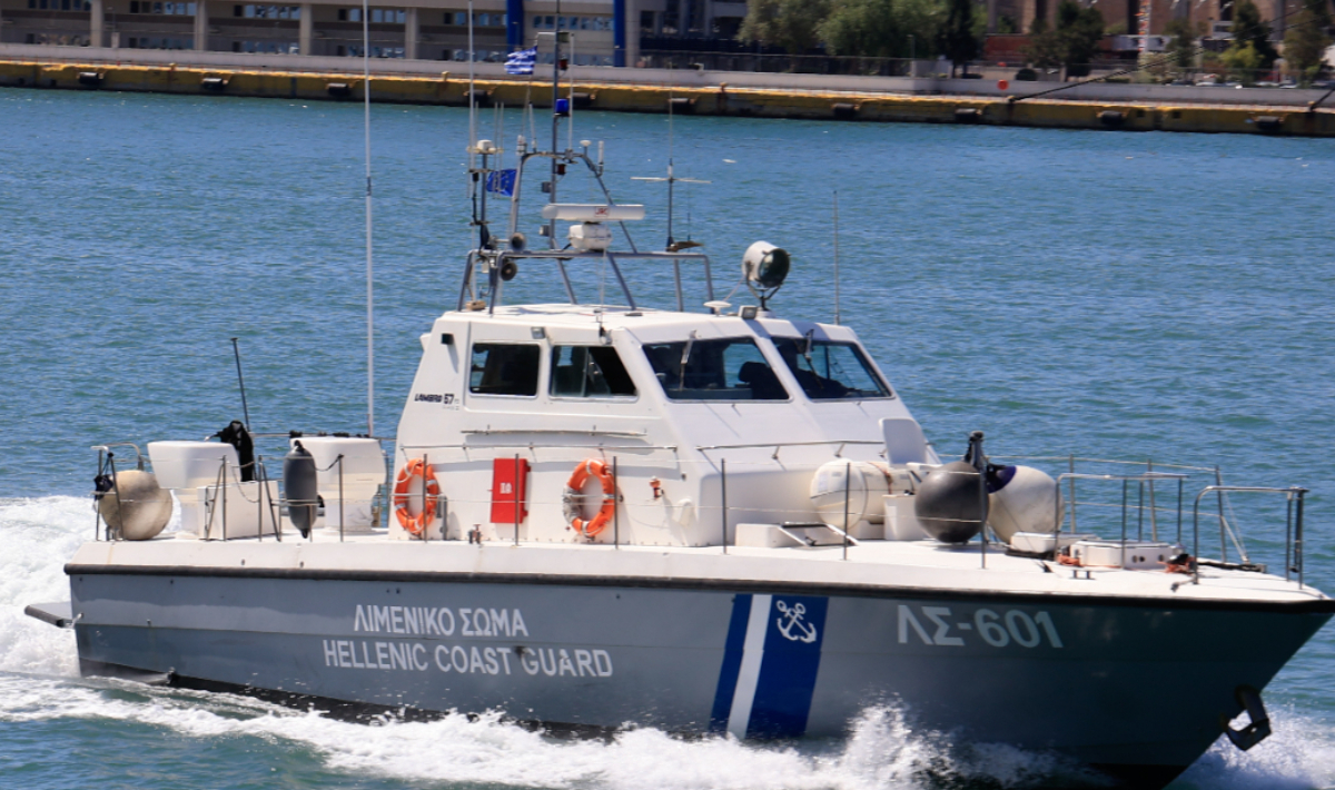 Αναστάτωση στη Νάξο για νάρκη που εντοπίστηκε στη θάλασσα