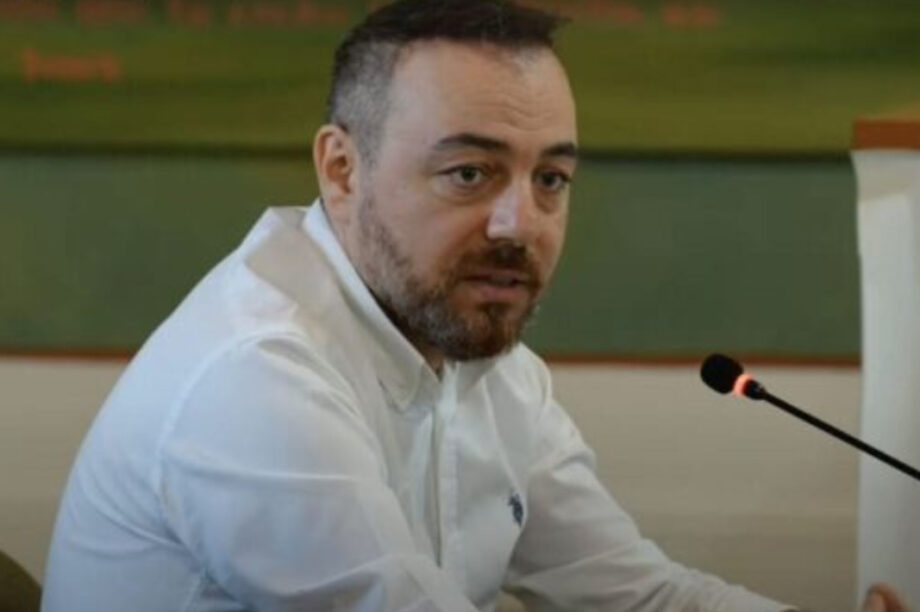 Φραγκίσκος Παρασύρης ΝΕΟ