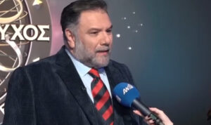 Γρηγόρης Αρναούτογλου: Εσπευσμένα στο νοσοκομείο με αφόρητους πόνους – «Είναι το πιο επώδυνο πράγμα που έχω βιώσει»