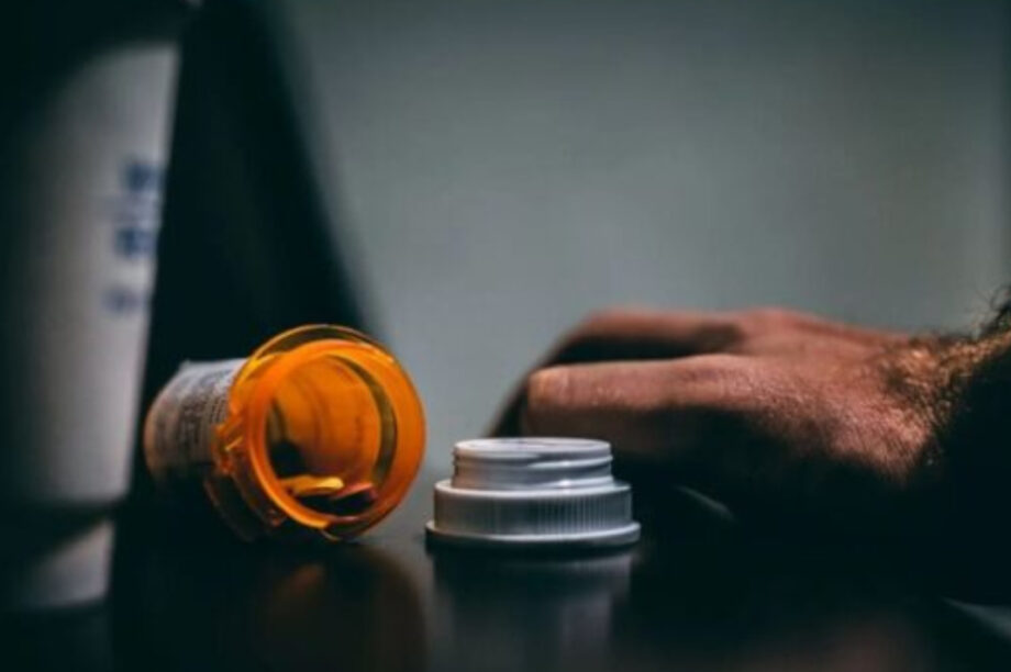 απόπειρα αυτοκτονίας χαπια