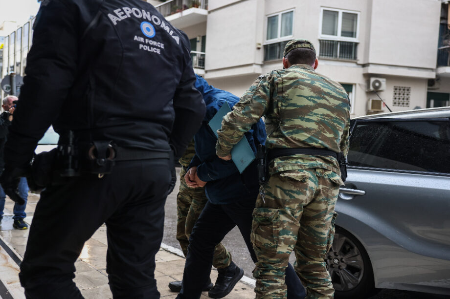 Σμήναρχος Κατασκοπεία