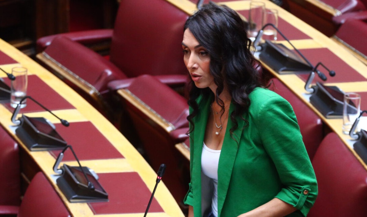 Κατερίνα Σπυριδακη: Μητρότητα και γονεϊκότητα δεν μπορεί να είναι βαθμολογικό μειονέκτημα