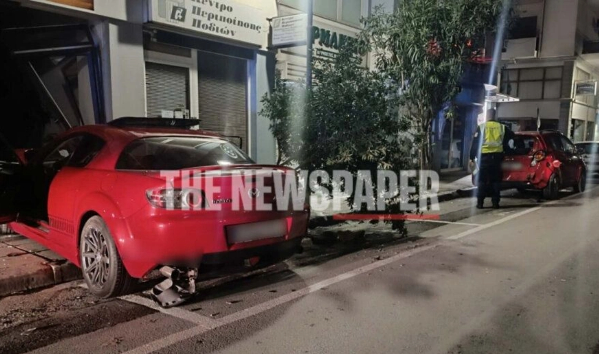 Βόλος: ΙΧ εξετράπη της πορείας του και κατέληξε σε φροντιστήριο!