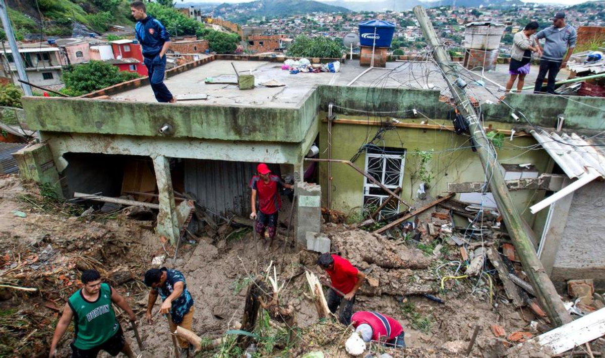 Βραζιλία: Τουλάχιστον 29 νεκροί και δεκάδες αγνοούμενοι από κατολισθήσεις και πλημμύρες (βίντεο-φωτογραφίες)