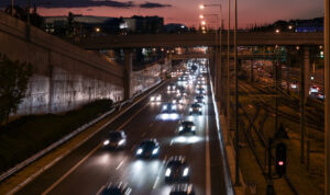 Κυκλοφοριακές ρυθμίσεις στην Αττική Οδό – Κλειστό ρεύμα προς Αεροδρόμιο έως Δευτέρα