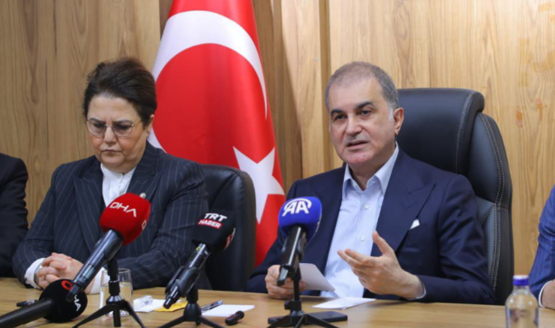 Προκλητικός ο Ομέρ Τσελίκ λίγο πριν την επίσκεψη Μητσοτάκη στην Τουρκία – Θέτει ξανά ζήτημα αποστρατικοποίησης των νησιών