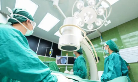 επεμβαση νεο