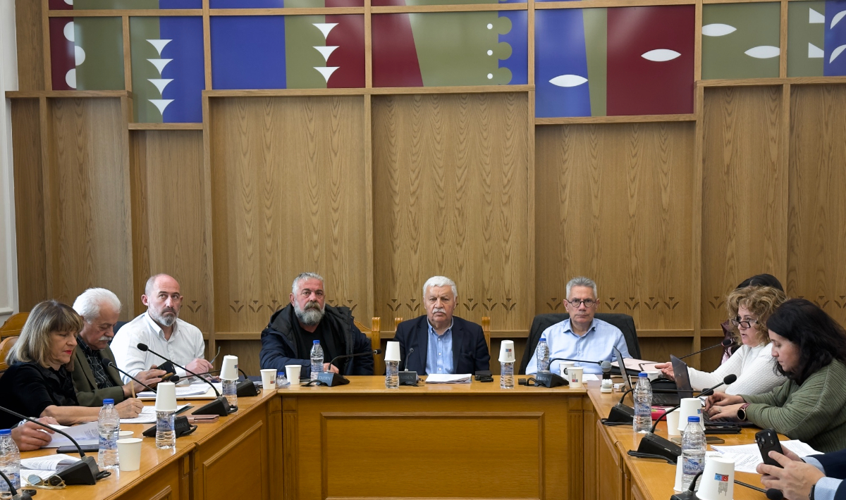 Θετικές γνωμοδοτήσεις αλλά και 1 αναβολή απόφασης στην Επιτροπή Περιβάλλοντος