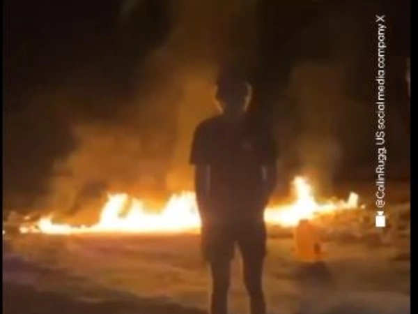 «Ποιος θέλει να καεί;»: 17χρονος παίζει με βενζίνη και βάζει φωτιά έναν φίλο του