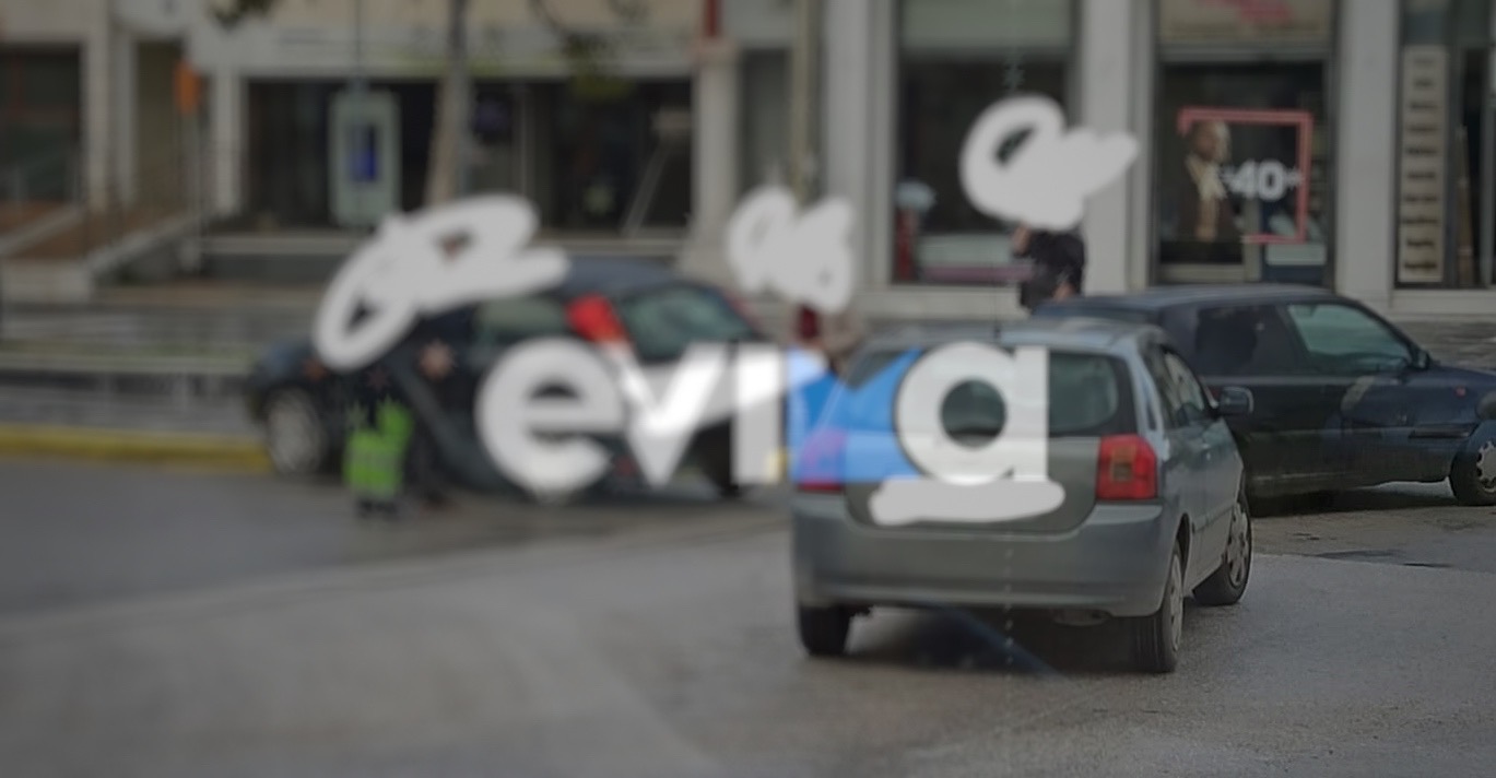 Σοβαρό τροχαίο στην Εύβοια: ΙΧ βρέθηκε πάνω σε πεζοδρόμιο