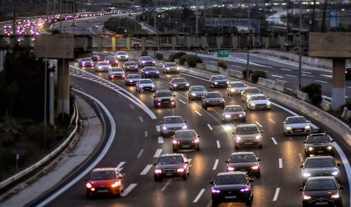 Kαθαρά Δευτέρα: Με χαμηλές ταχύτητες η επιστροφή των εκδρομέων