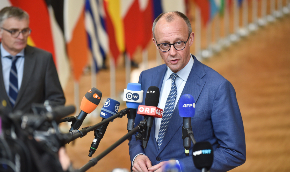 Γερμανία: Επανεξελέγη ο Φρίντριχ Μερτς με 91% πρόεδρος του Χριστιανοδημοκρατικού Κόμματος