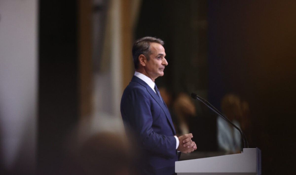 Τηλεφωνική επικοινωνία Μητσοτάκη με τον εμίρη του Κατάρ και τον πρόεδρο των ΗΑΕ