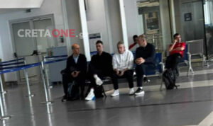 Βαρύ κλίμα στην επιστροφή του Ολυμπιακού από το Ηράκλειο