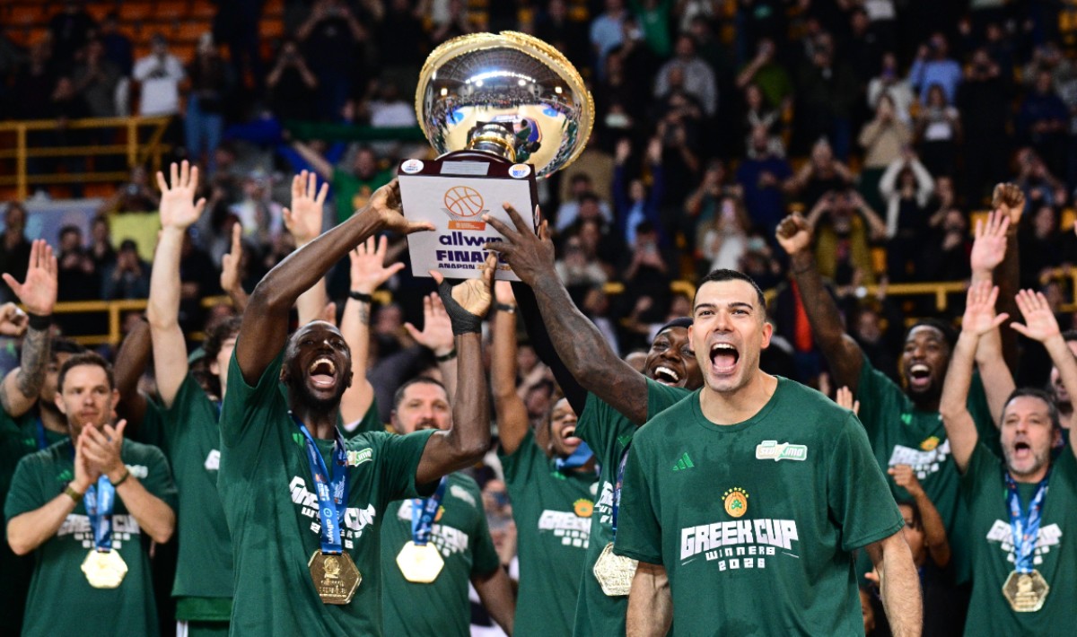 Διατήρησε το σκήπτρο του Κυπελλούχου ο Παναθηναϊκός, 79-68 τον Ολυμπιακό