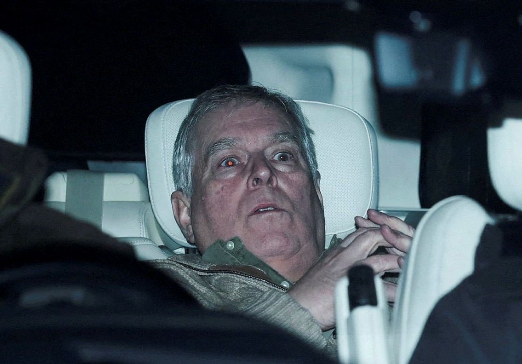 Βρετανία: Αφέθηκε ελεύθερος ο πρώην πρίγκιπας Άντριου (φωτο)