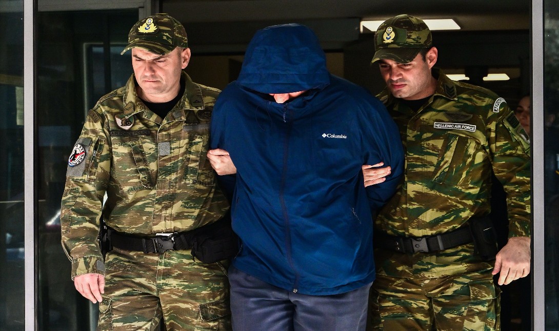 Στο Στρατοδικείο Καρέα ο σμήναρχος που δρούσε κατασκοπικά υπέρ των Κινέζων – Τι λέει ο δικηγόρος του