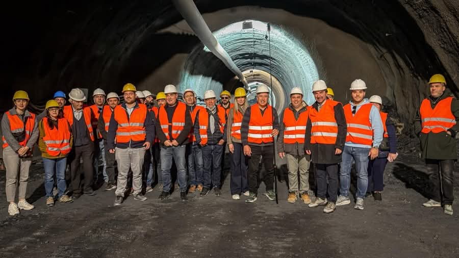 τούνελ ΒΟΑΚ Σεληνάρι