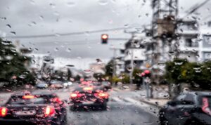 Καιρός: Βροχές, καταιγίδες και θυελλώδεις άνεμοι σήμερα Τρίτη 17/2 στην Κρήτη