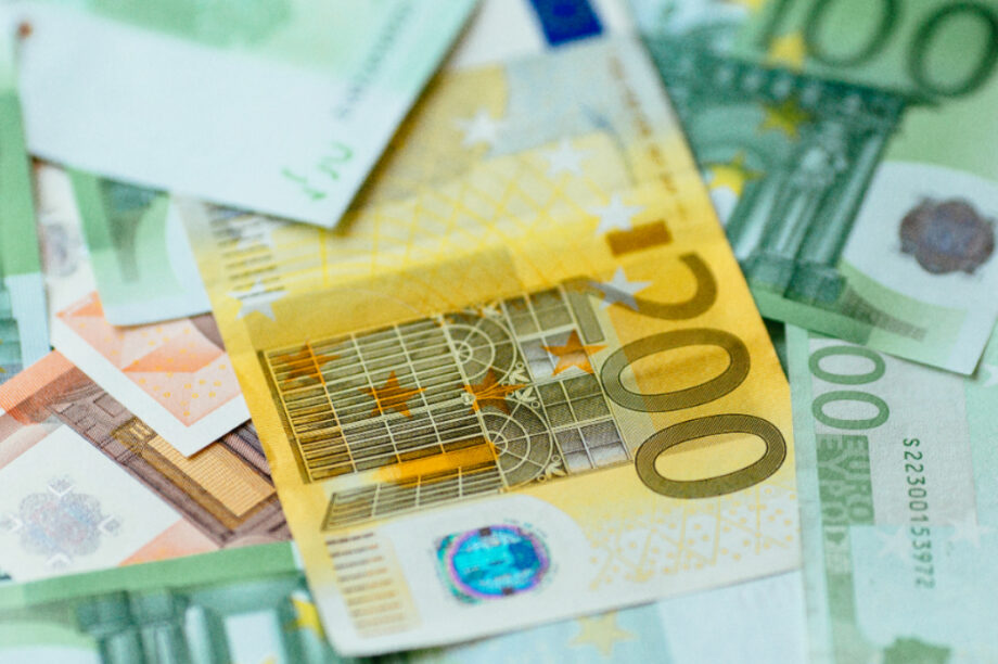 ΧΡΗΜΑΤΑ ΜΙΣΘΟς