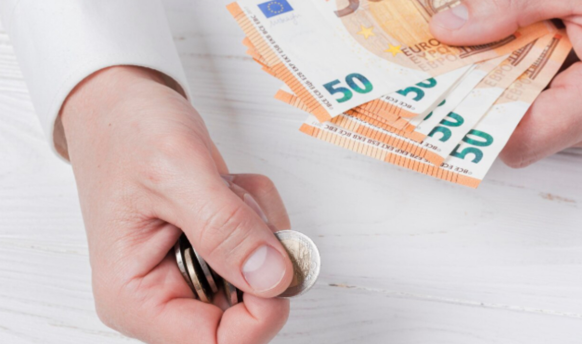 χρήματα συντάξεις