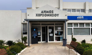 Άγρια κόντρα στα Μάλια: Καταγγελία 72χρονου για τραμπουκισμό και επίθεση από αντιδήμαρχο – Τι δηλώνει ο Αντιδήμαρχος