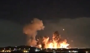 Ένταση στη Μέση Ανατολή: Επίθεση σε πετρελαιοφόρο και εκρήξεις στην Τεχεράνη